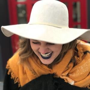 Meet your Posher, Nicole